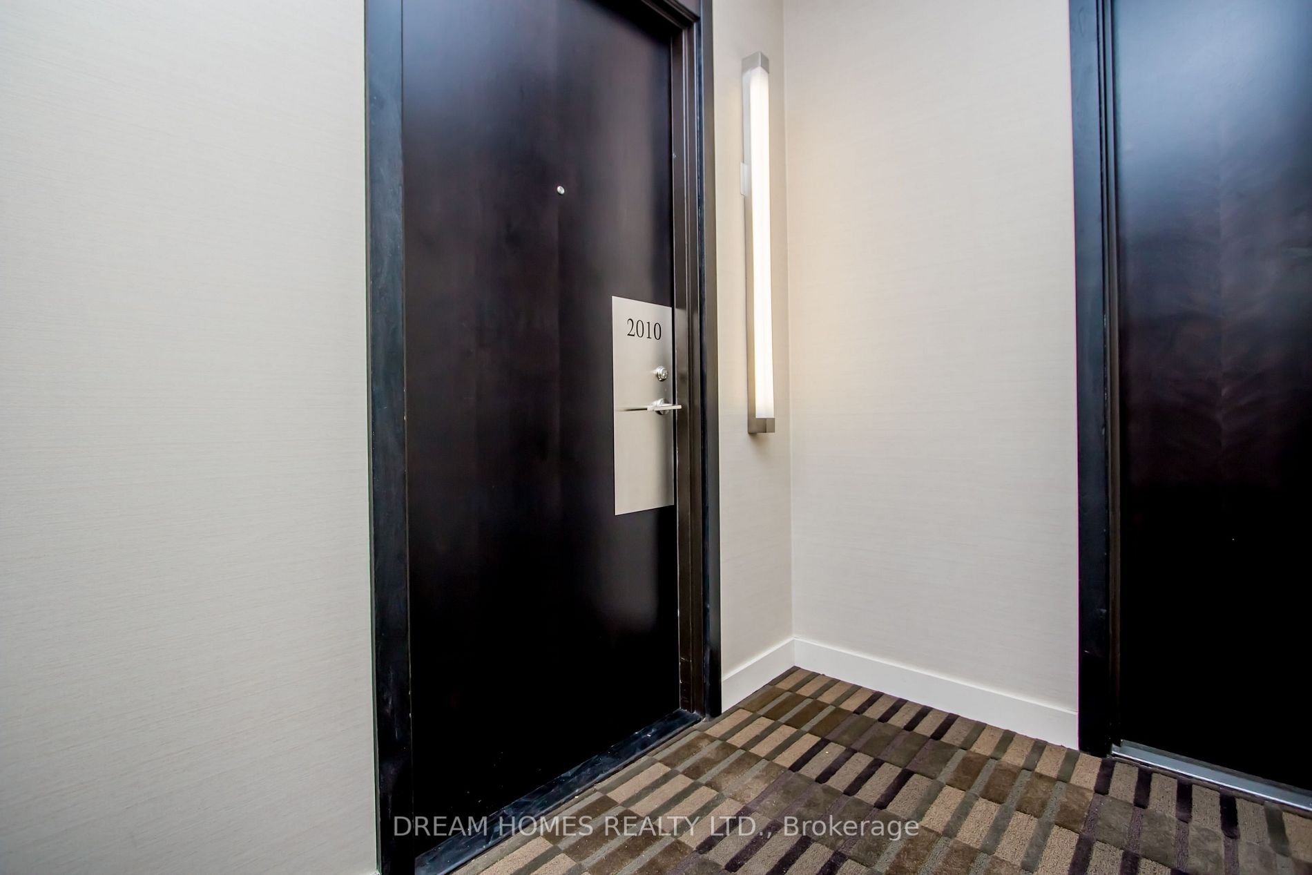 2 Anndale Dr, #2010