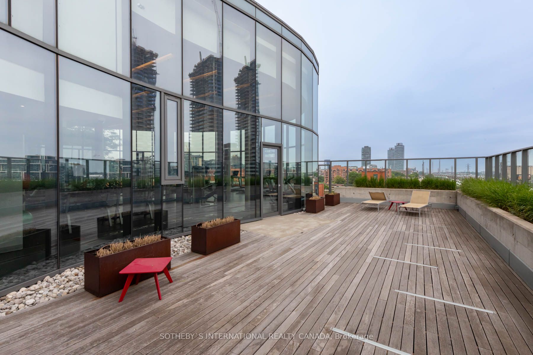 1 Market St, #2803