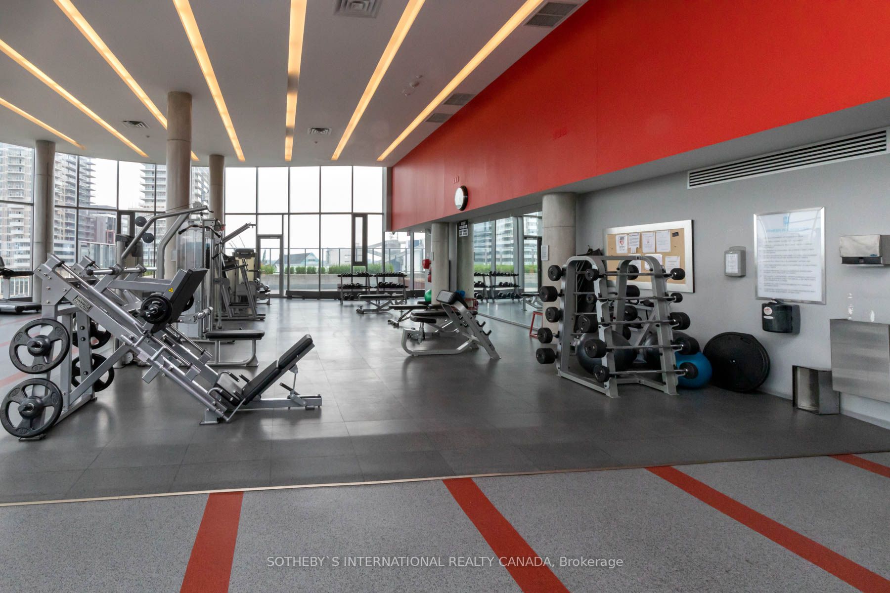 1 Market St, #2803