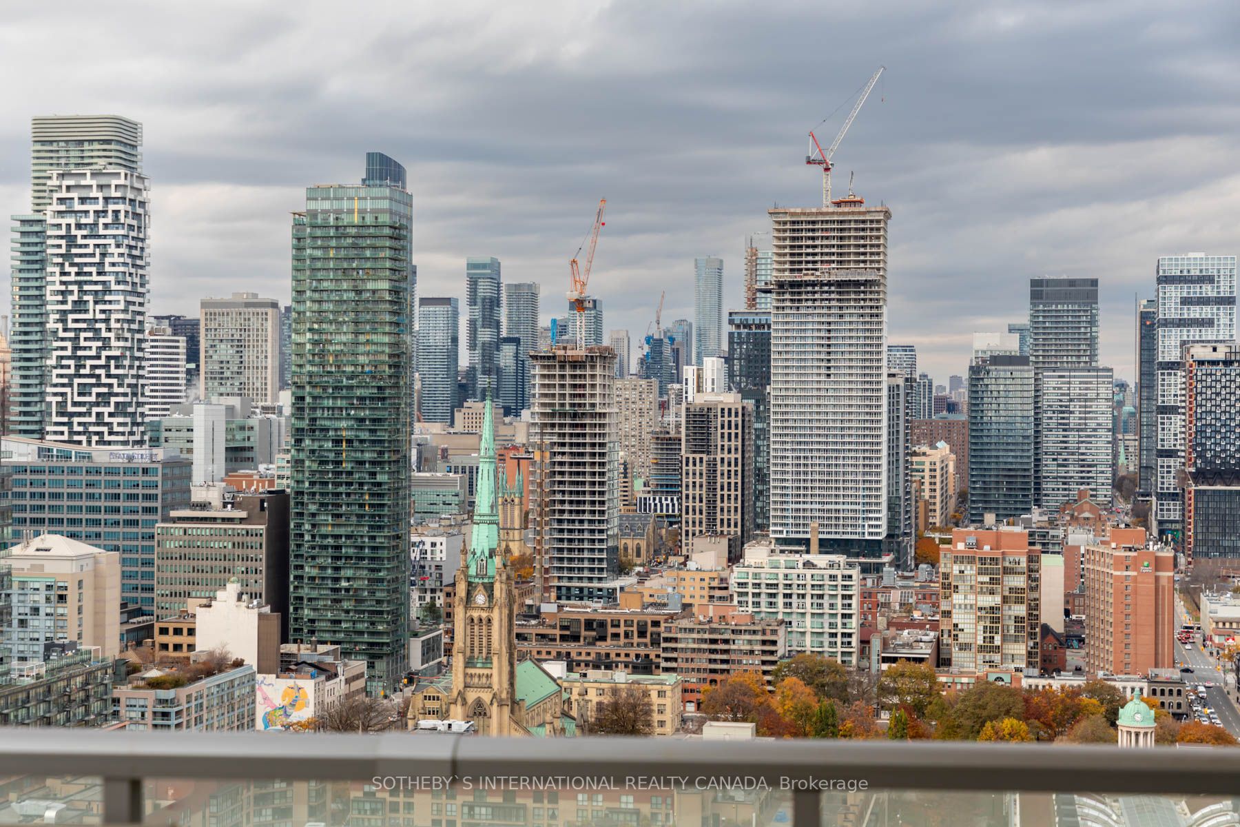 1 Market St, #2803