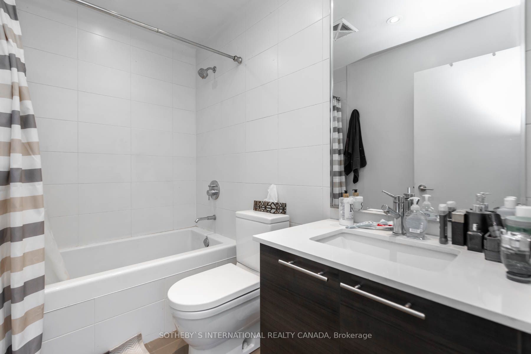 1 Market St, #2803