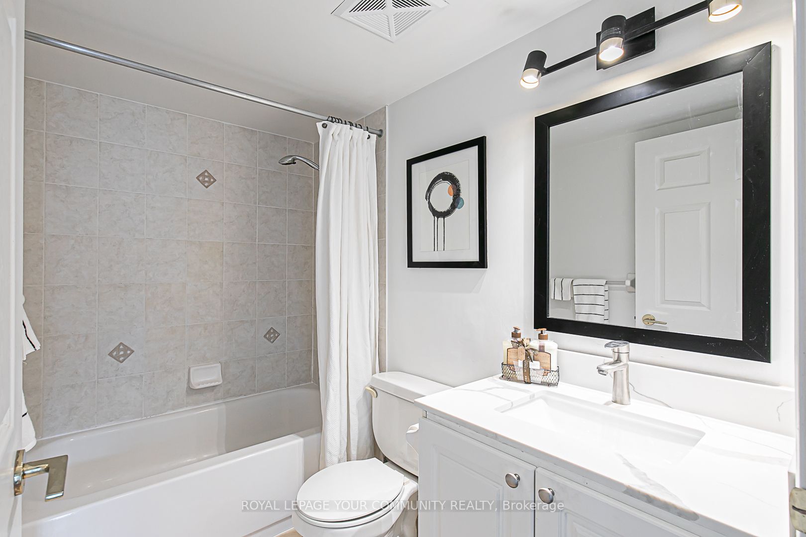 5508 Yonge St, #1603