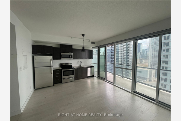 20 Bruyeres Mews, Toronto