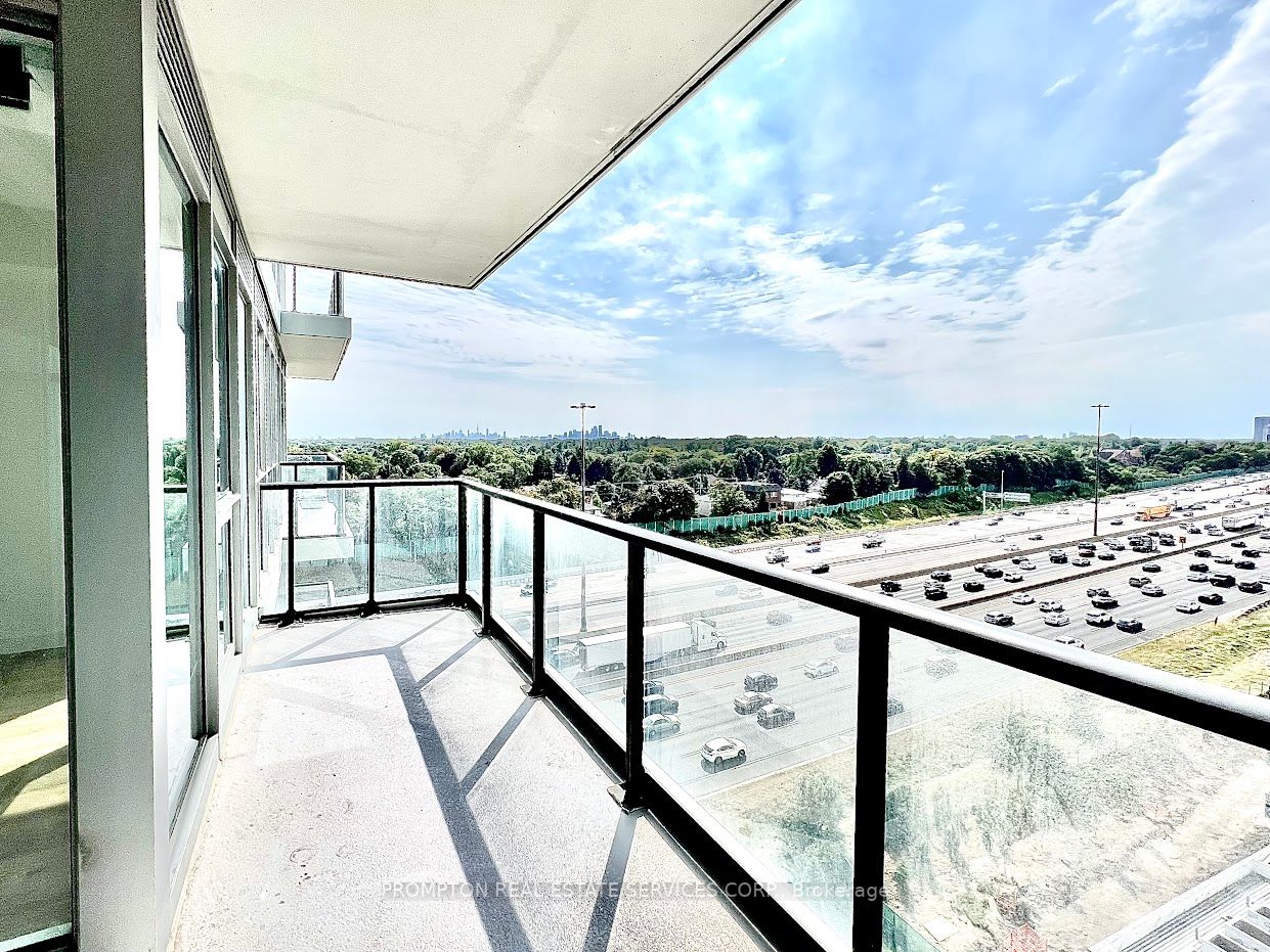 85 Mcmahon Dr, #1507