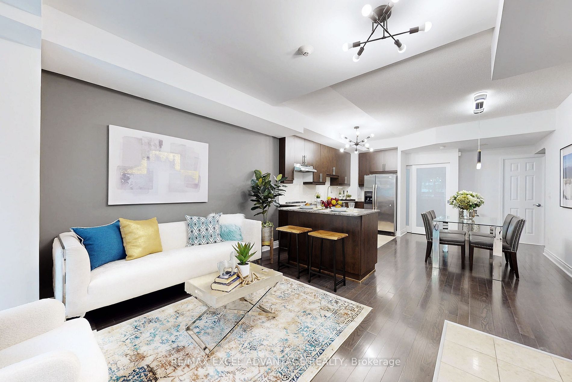 21 Olive Ave, #Th211