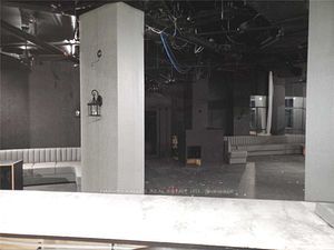 803 King St W