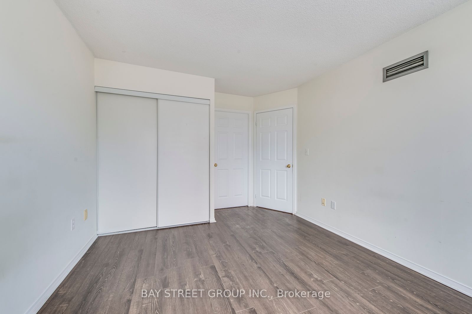 1 Pemberton Ave, #1008