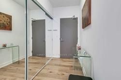 501 St Clair Ave W, #1905