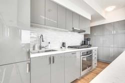501 St Clair Ave W, #1905