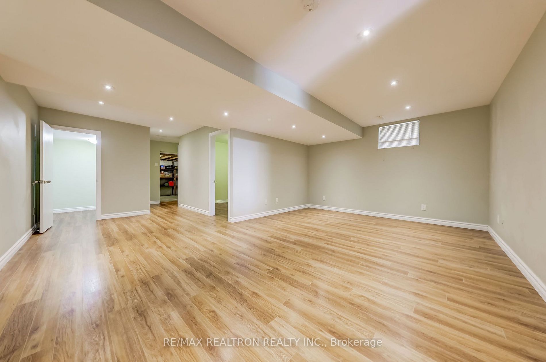 10 Shadberry Dr