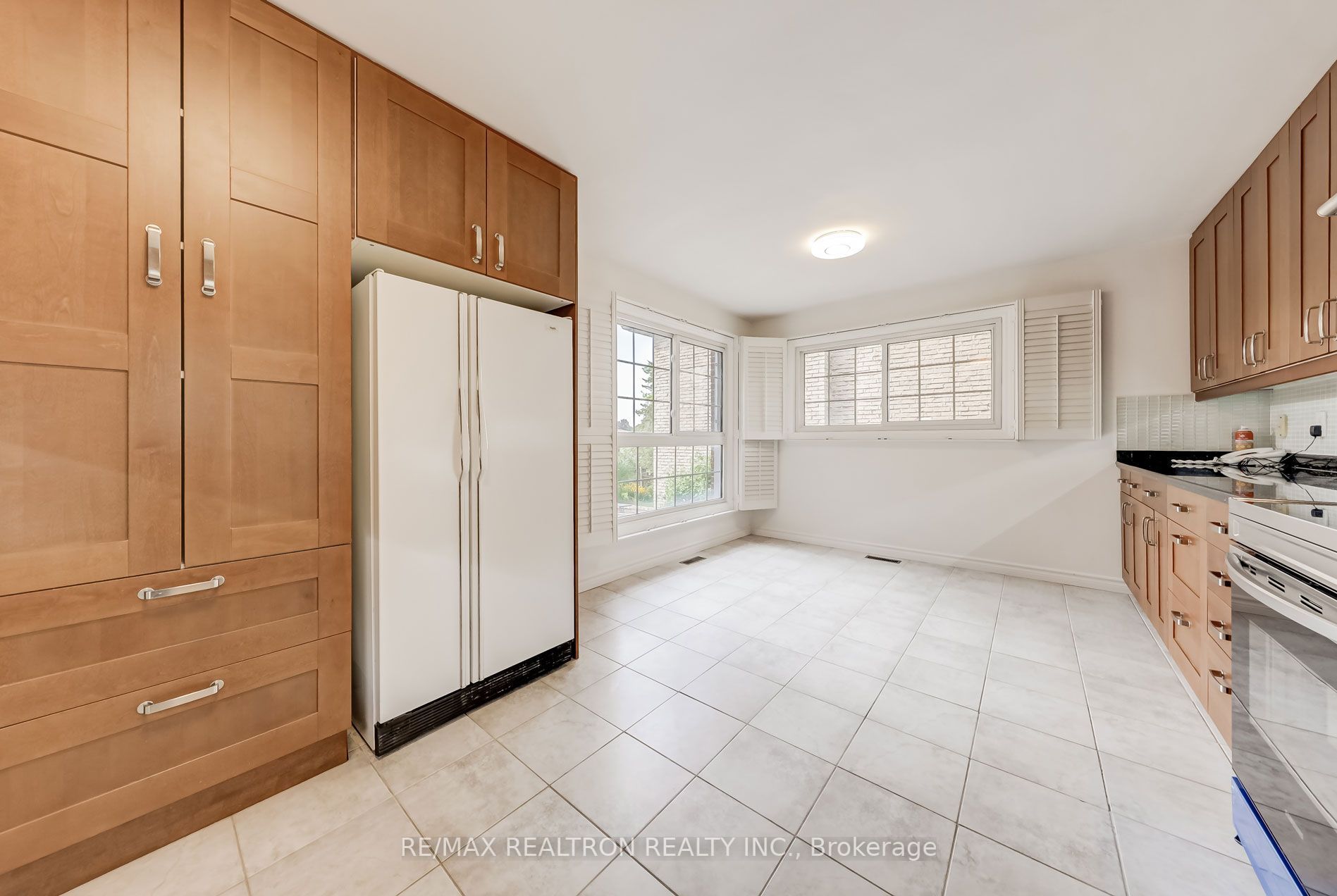 10 Shadberry Dr