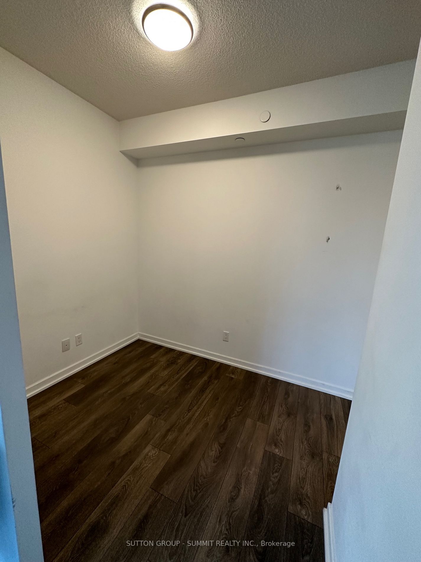 32 Forest Manor Rd, #610