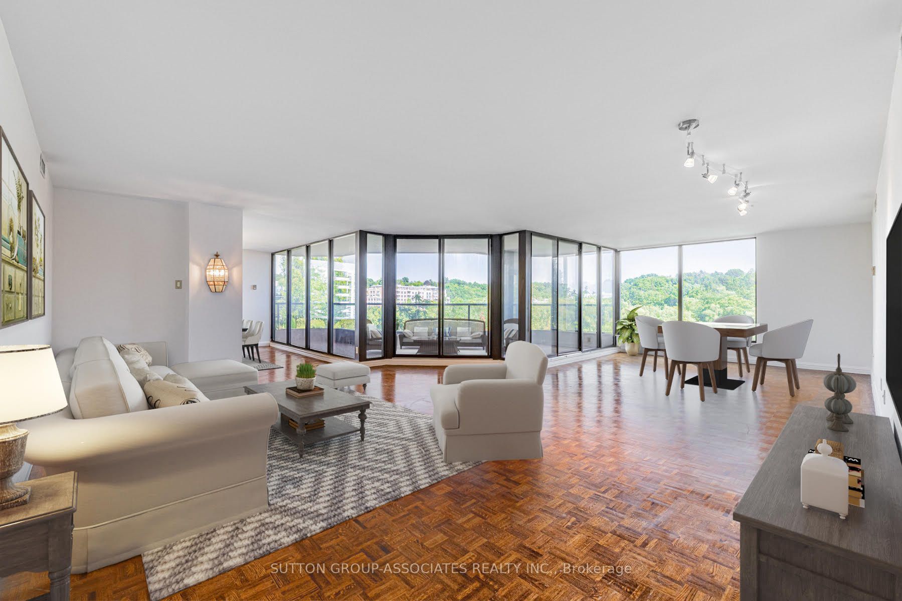 3900 Yonge St, #601