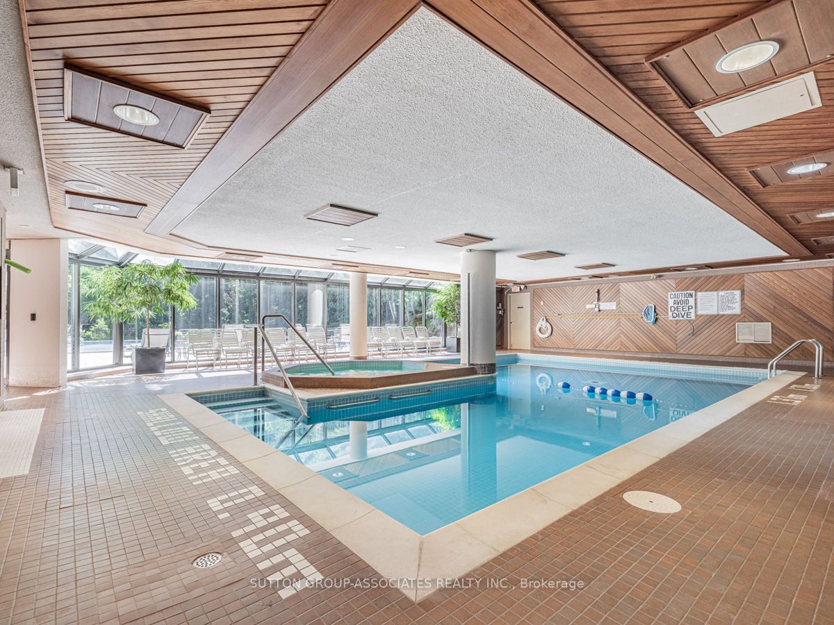 3900 Yonge St, #601