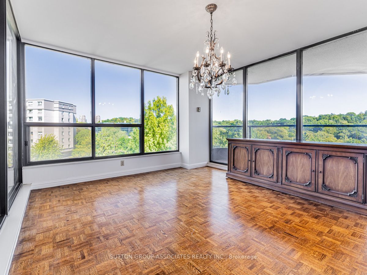 3900 Yonge St, #601