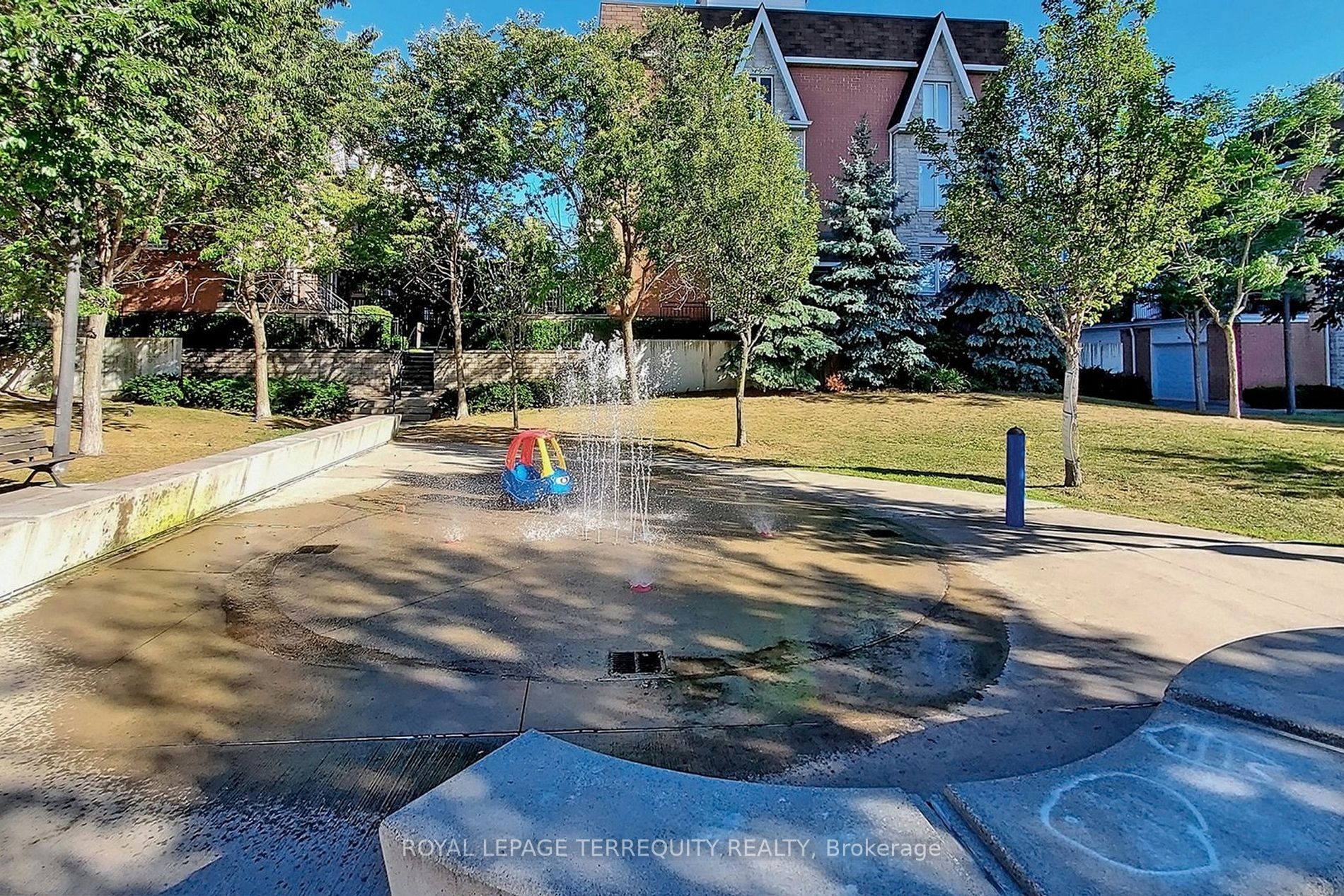38 Joe Shuster Way, #710
