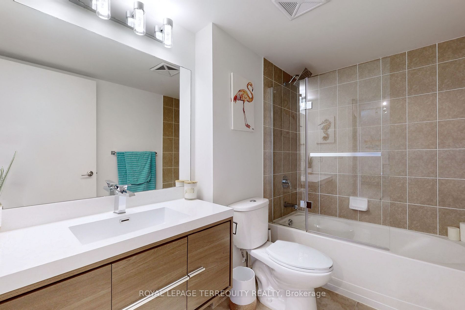 38 Joe Shuster Way, #710