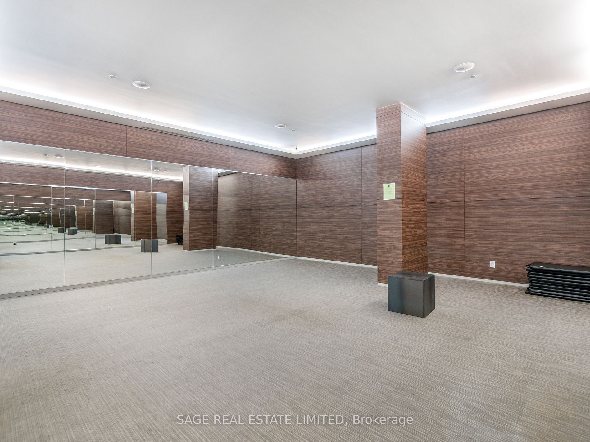 1030 King St W, #114