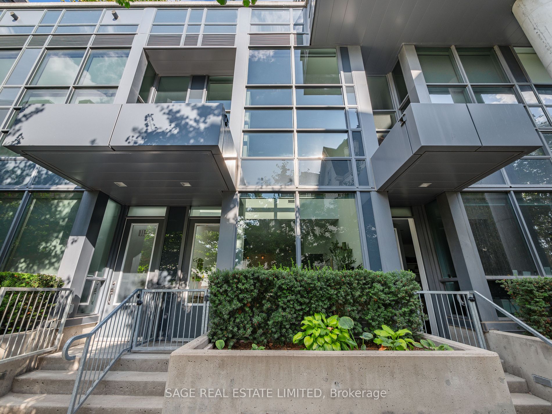 1030 King St W, #114
