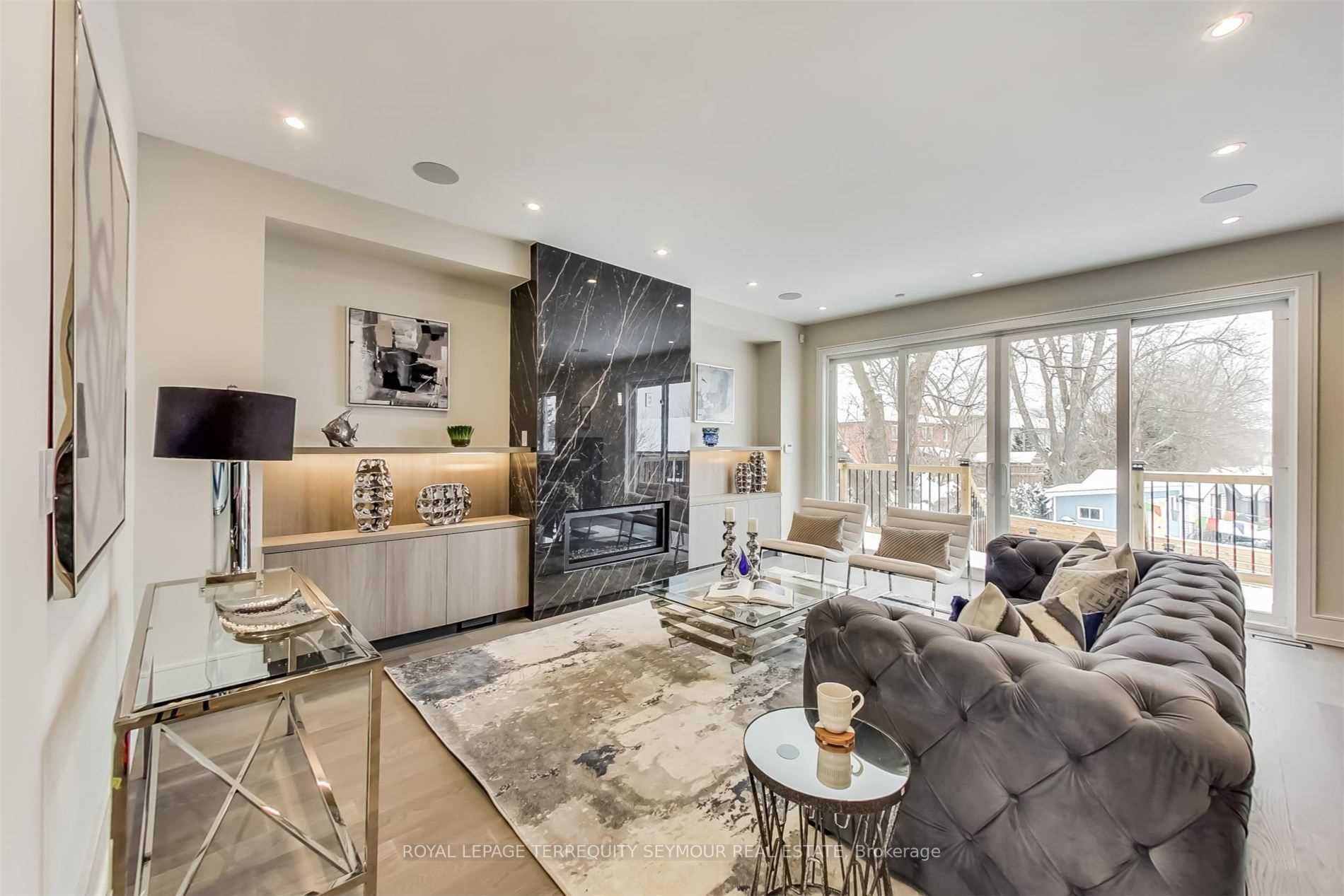 5 Yeomans Rd