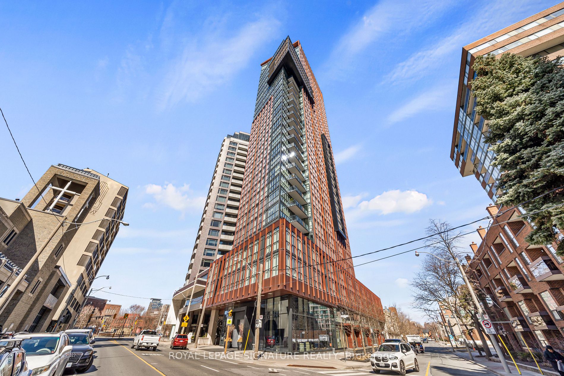 32 Davenport Rd, #2203