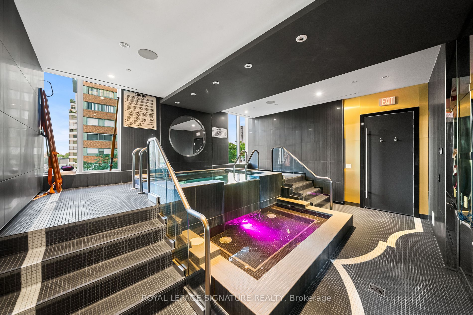 32 Davenport Rd, #2203