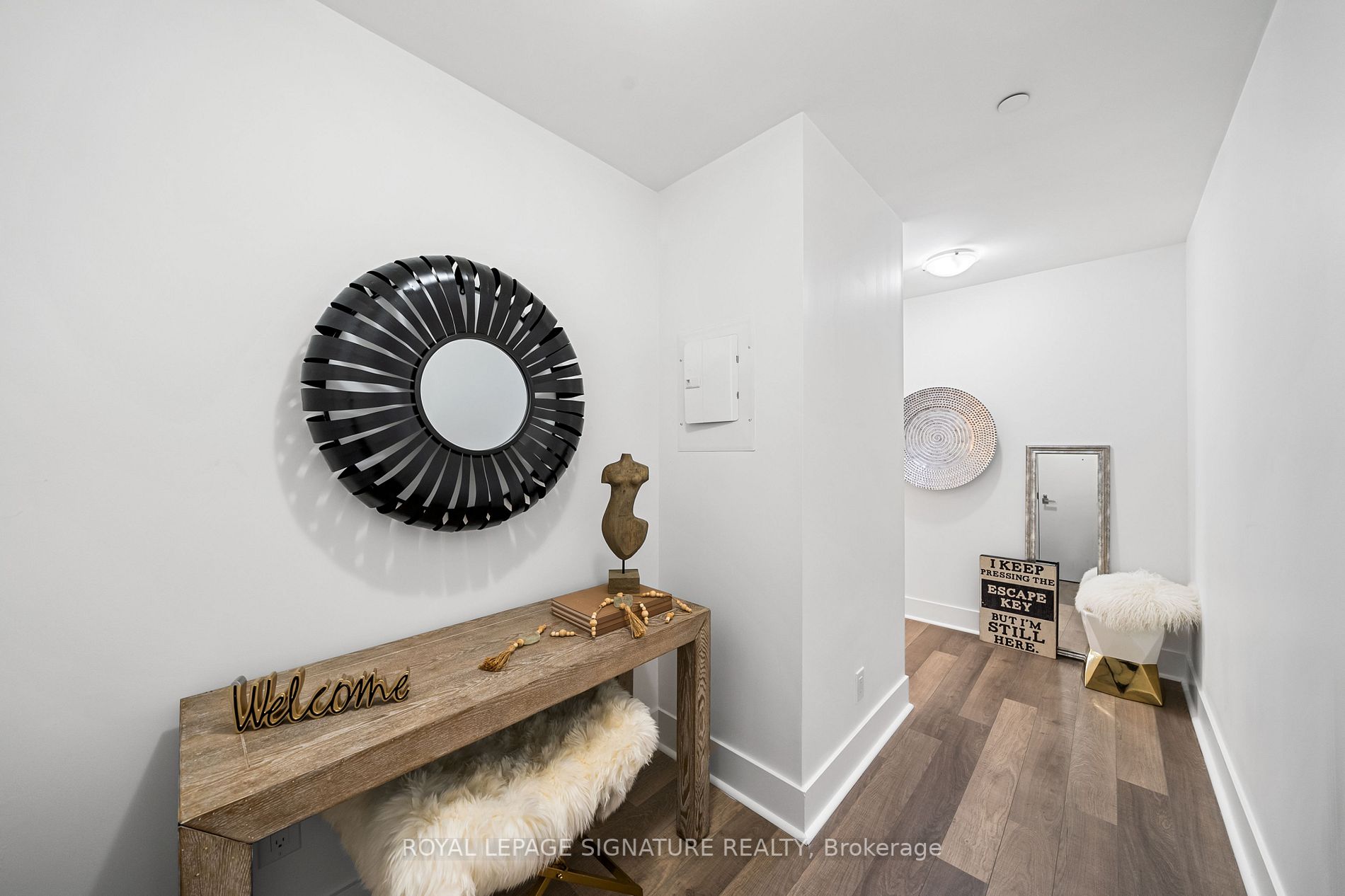 32 Davenport Rd, #2203