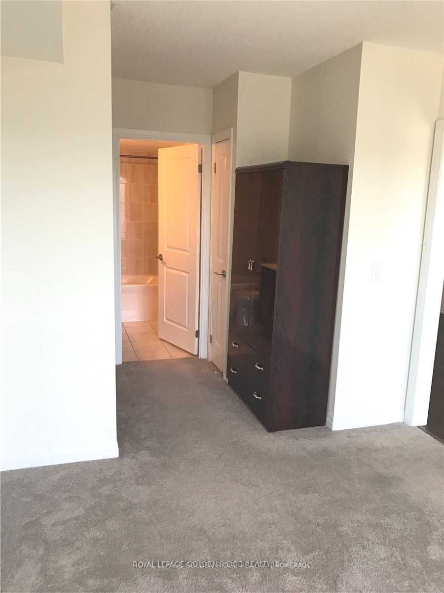 741 Sheppard Ave W, #510
