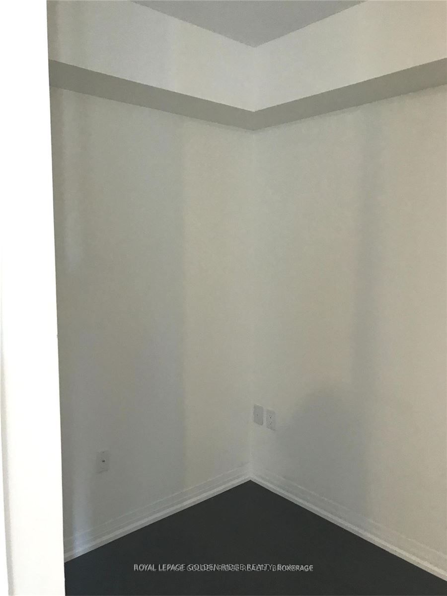 741 Sheppard Ave W, #510