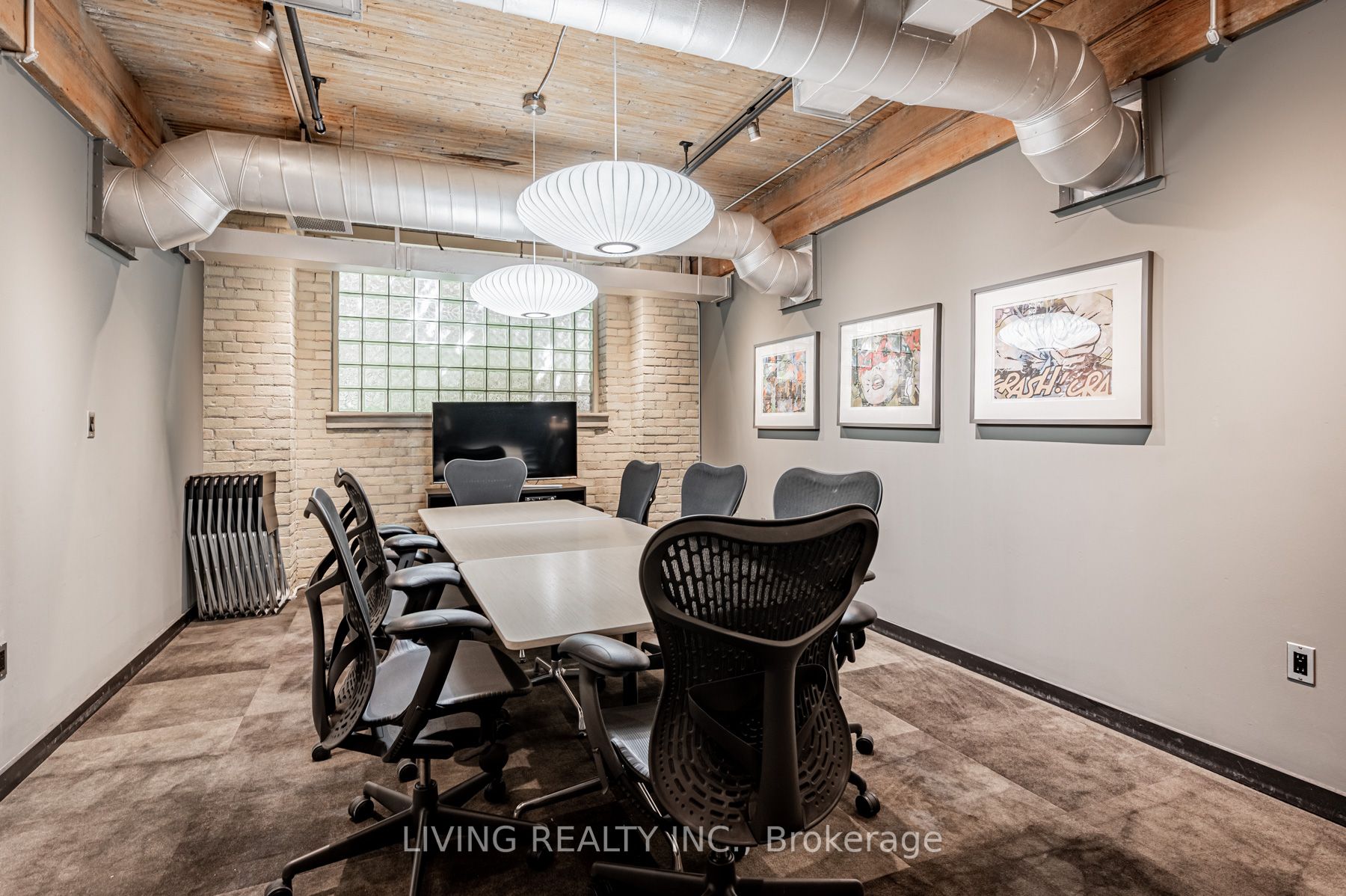 781 King St W, #102