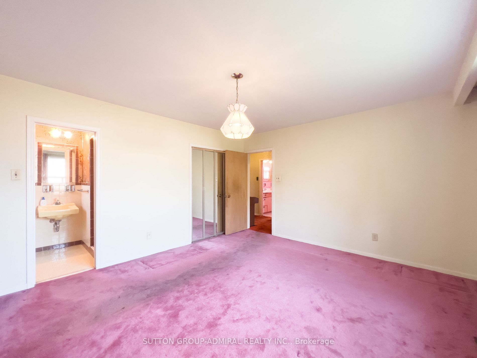 58 Artreeva Dr