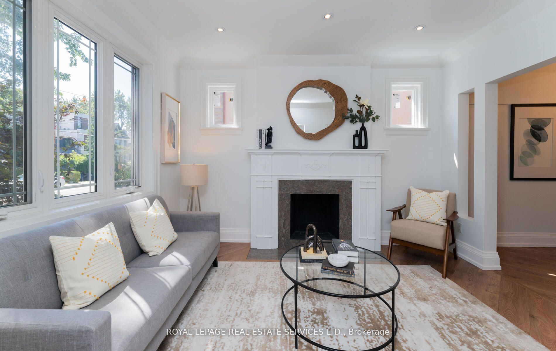 174 Woburn Ave