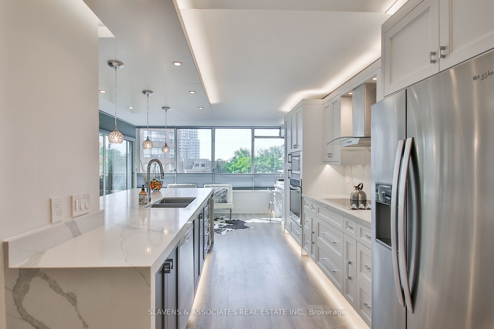 5444 Yonge Street, #303