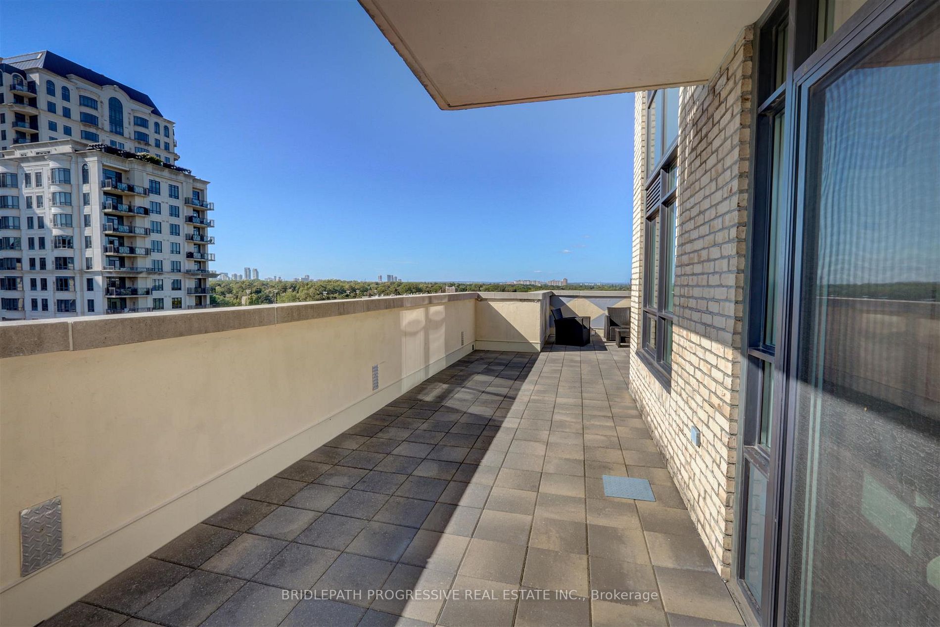676 Sheppard Ave E, #707