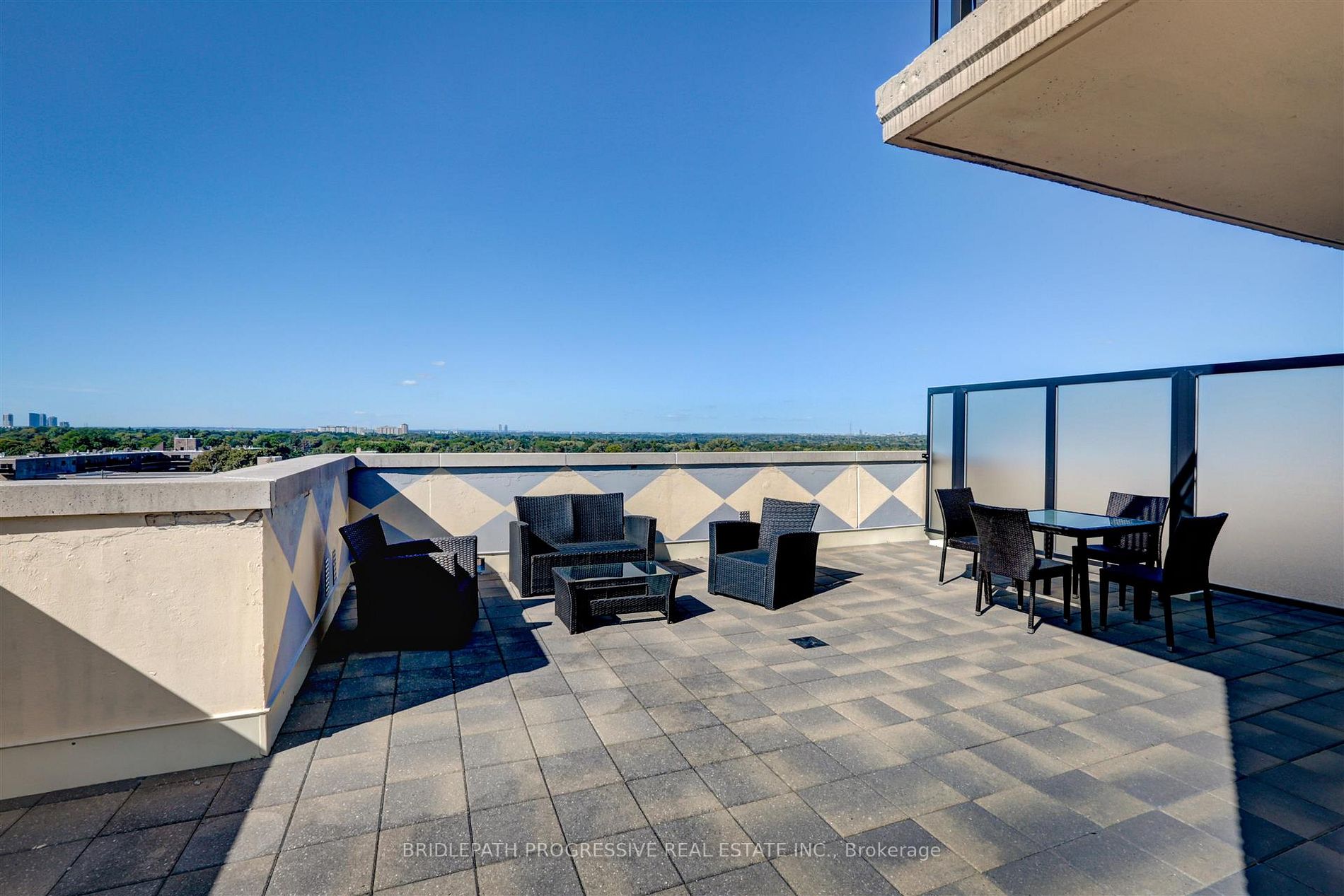 676 Sheppard Ave E, #707