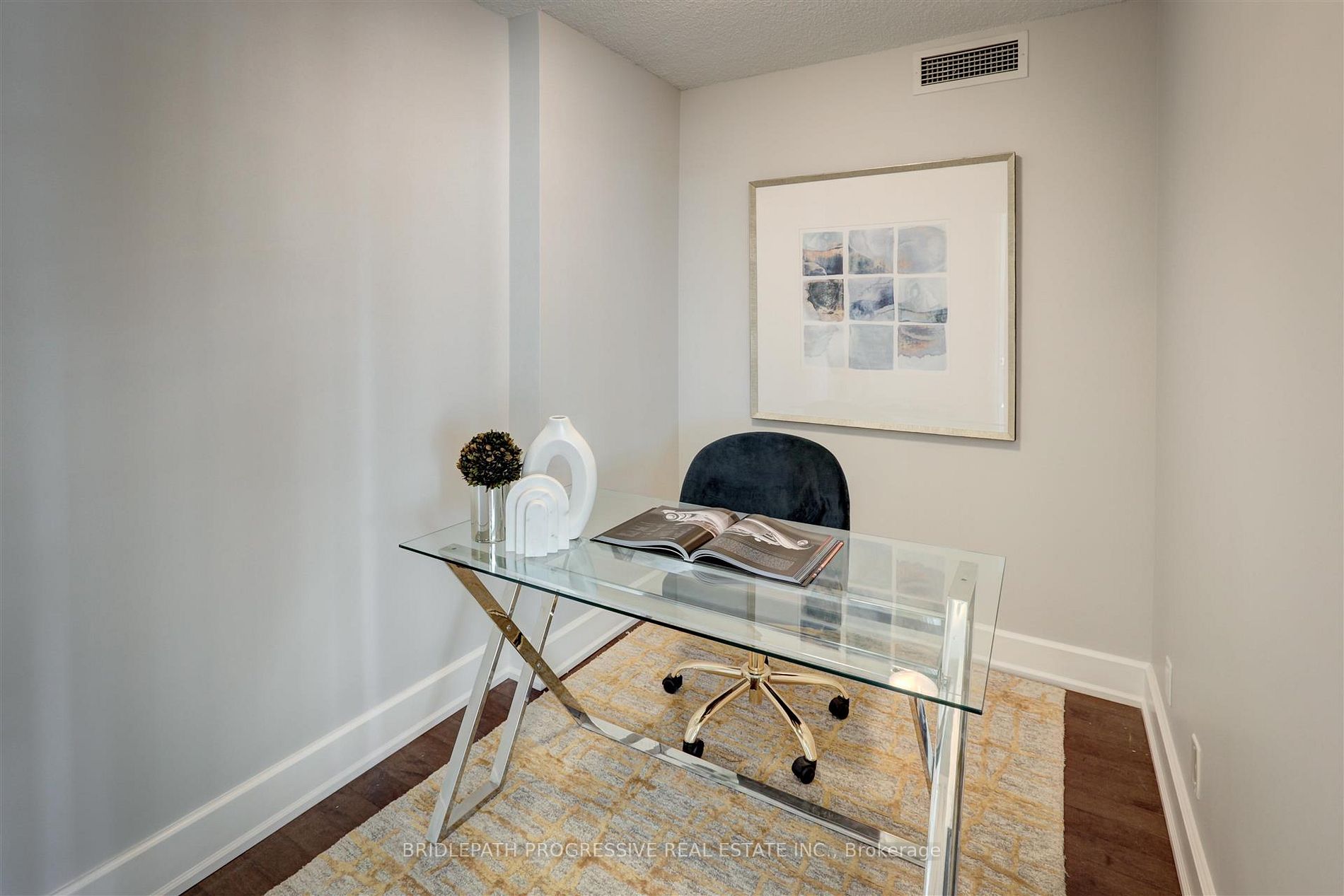 676 Sheppard Ave E, #707