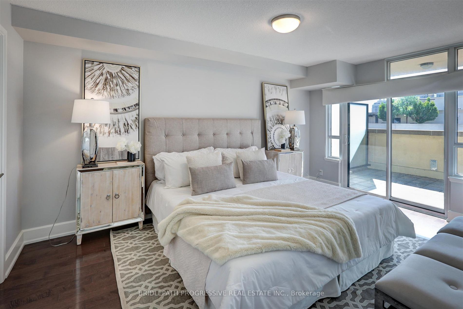 676 Sheppard Ave E, #707