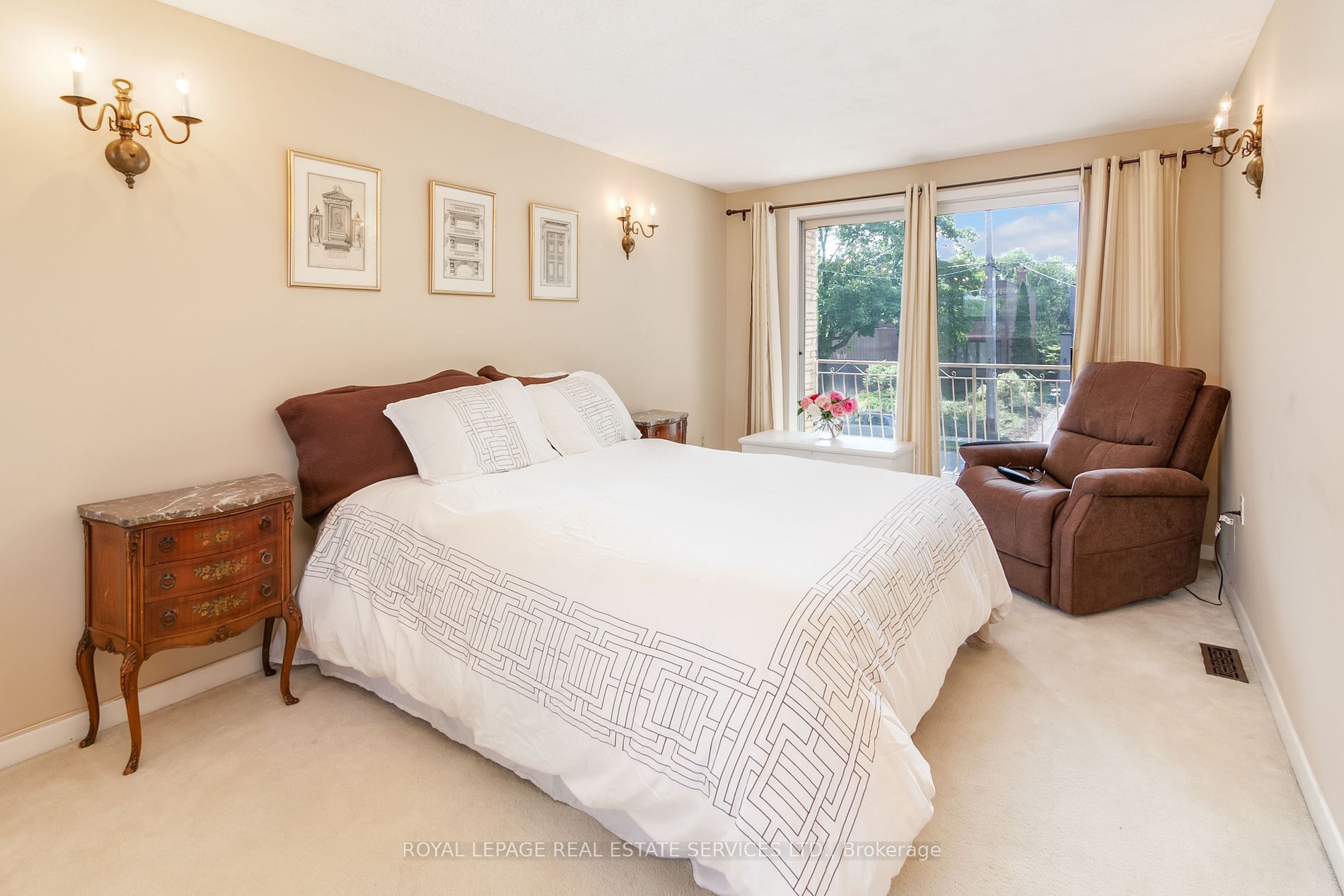 104 Laurelcrest Ave