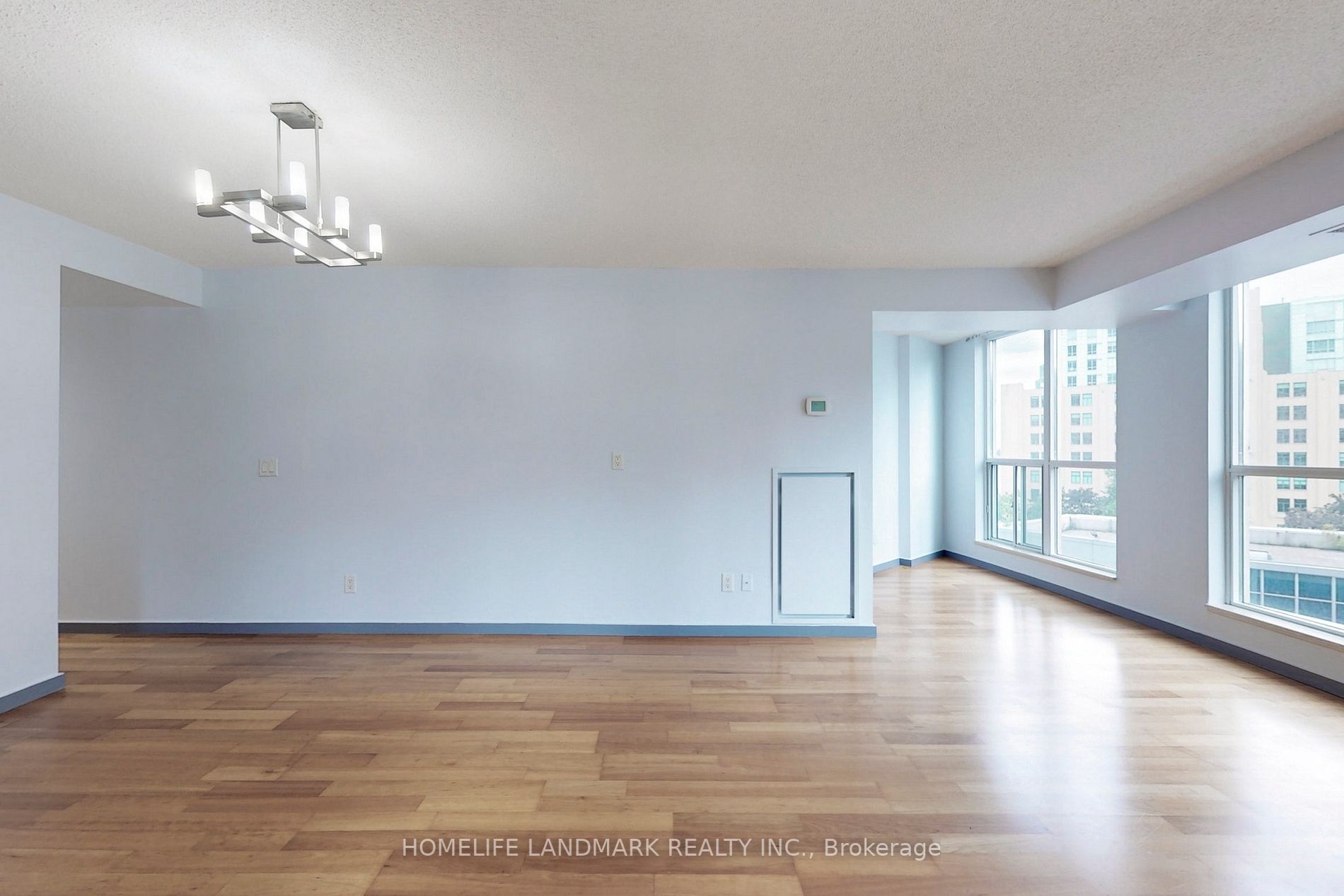 8 York St, #612