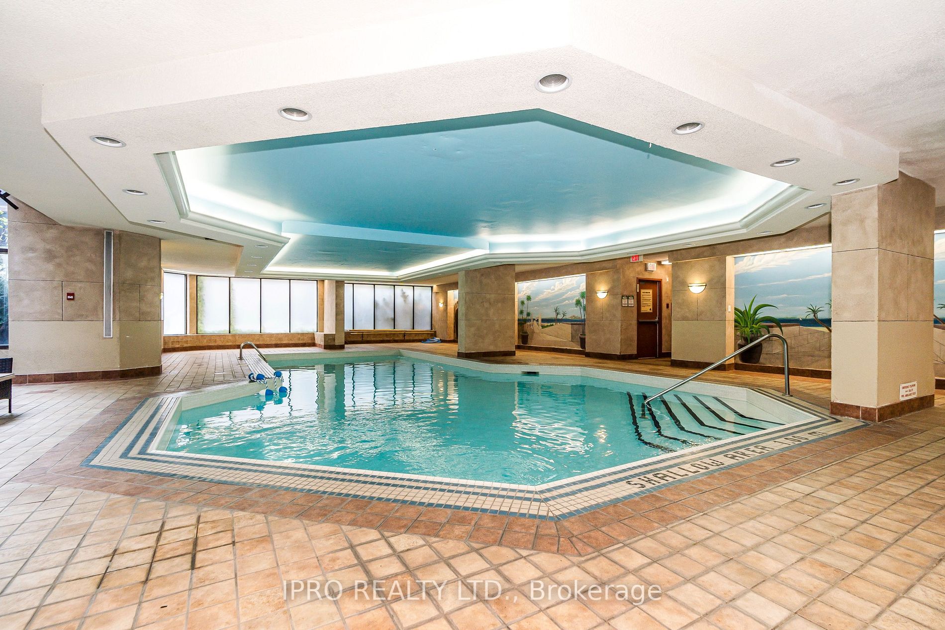 633 Bay St, #2403