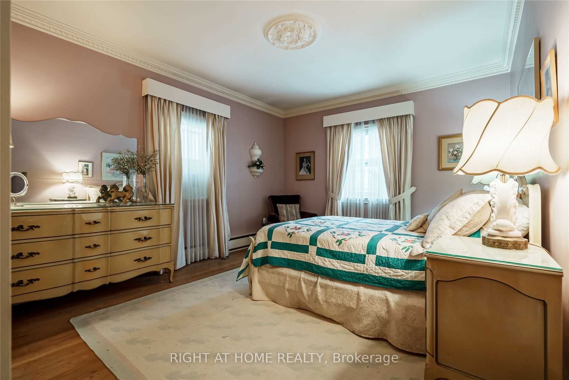 42 Gwendolen Cres