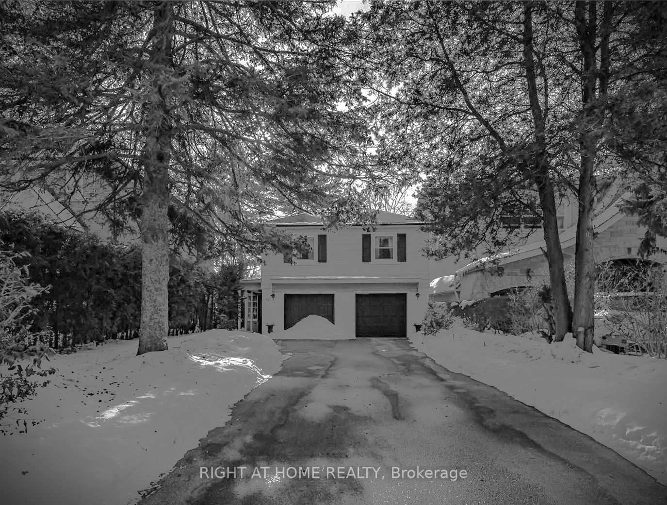 42 Gwendolen Cres