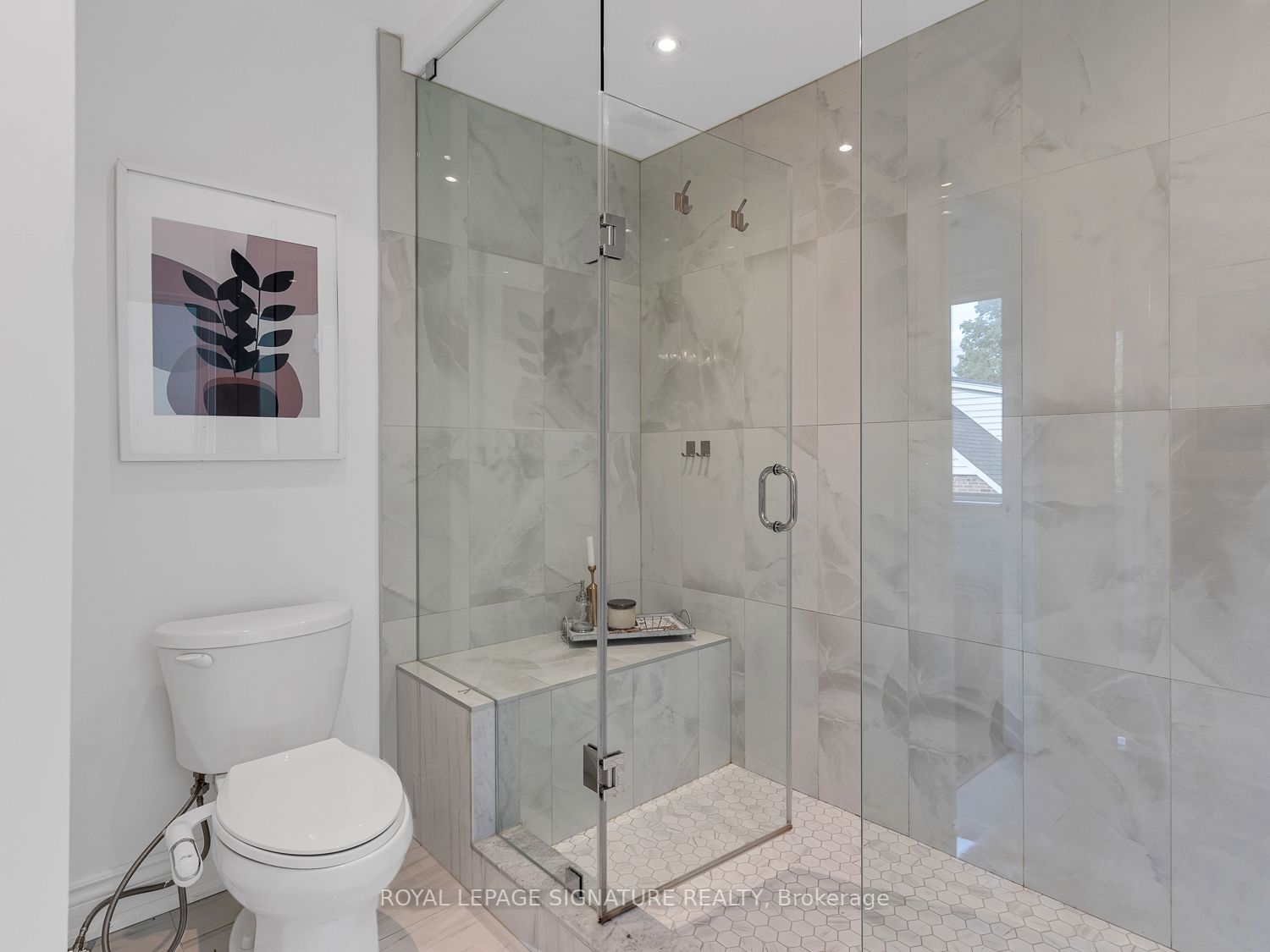 26 Craigmore Cres