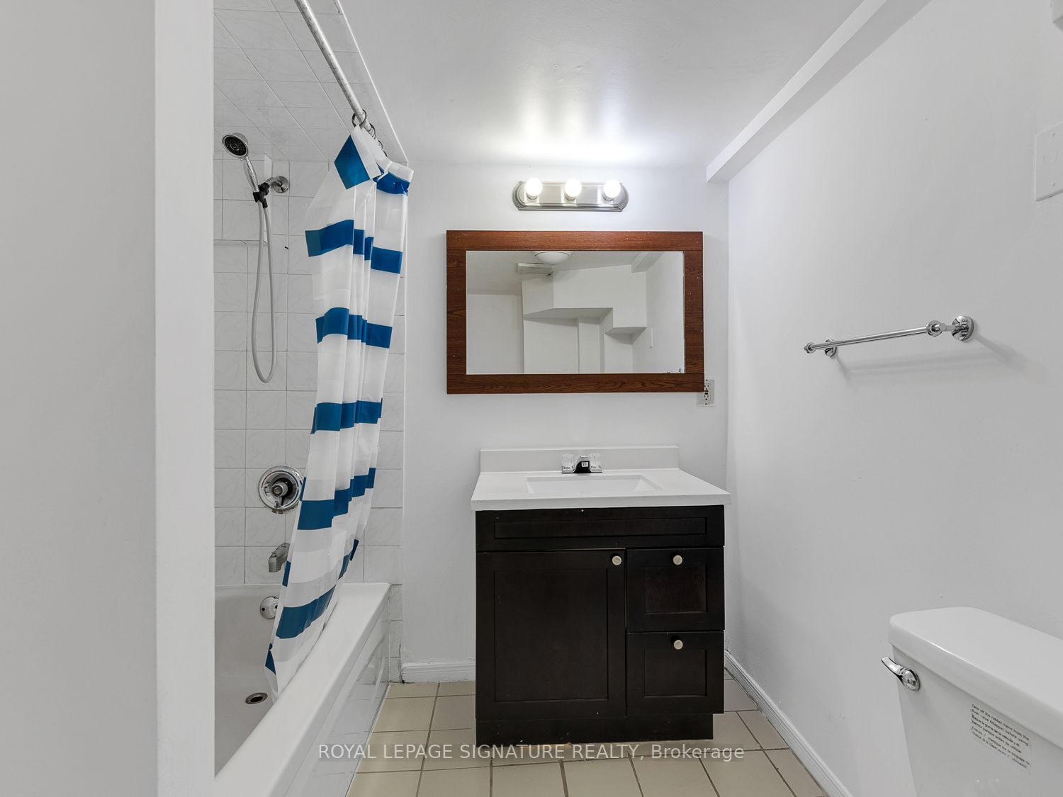 26 Craigmore Cres