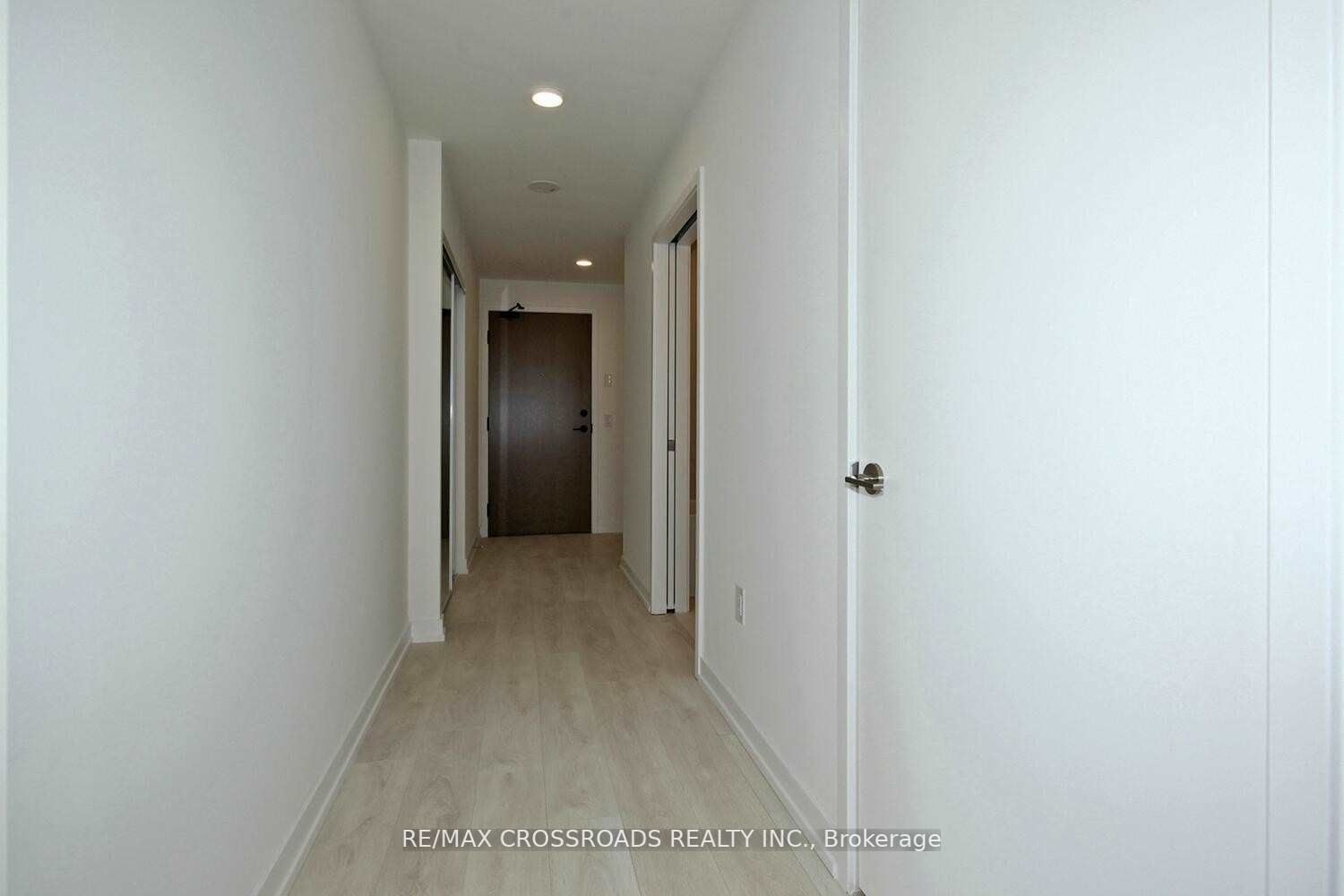 225 Sumach St, #1703