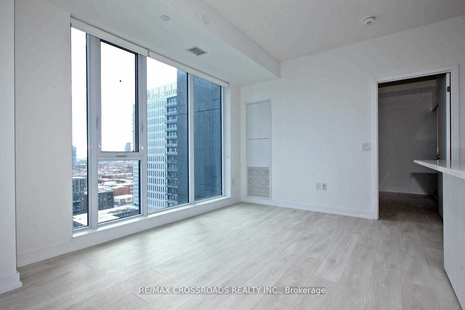 225 Sumach St, #1703
