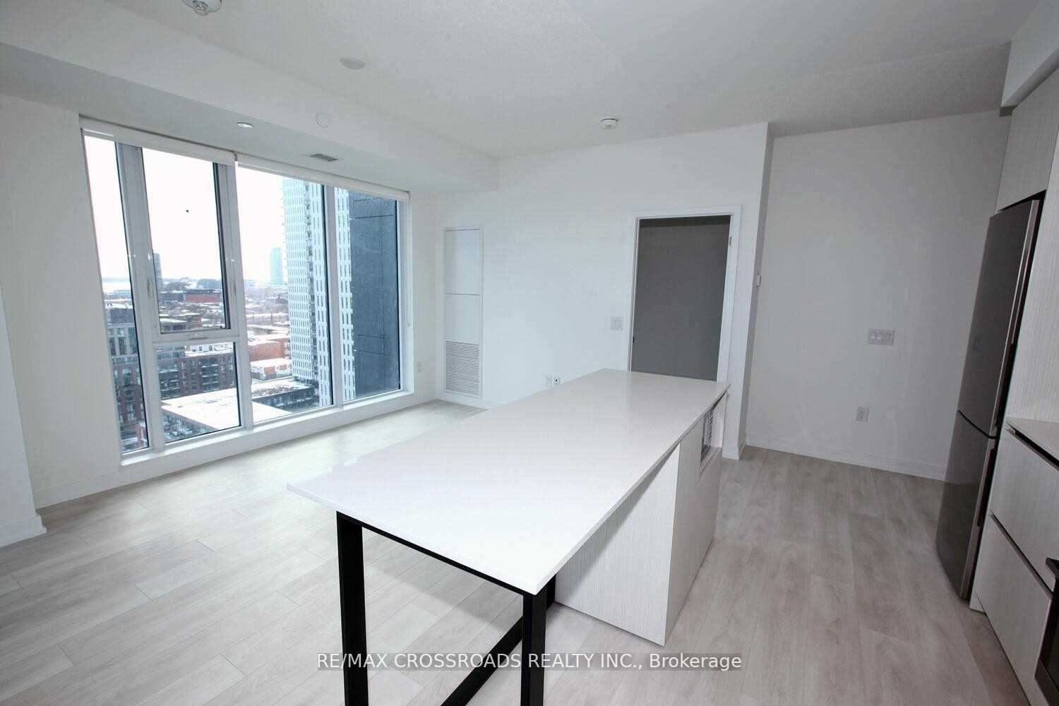 225 Sumach St, #1703
