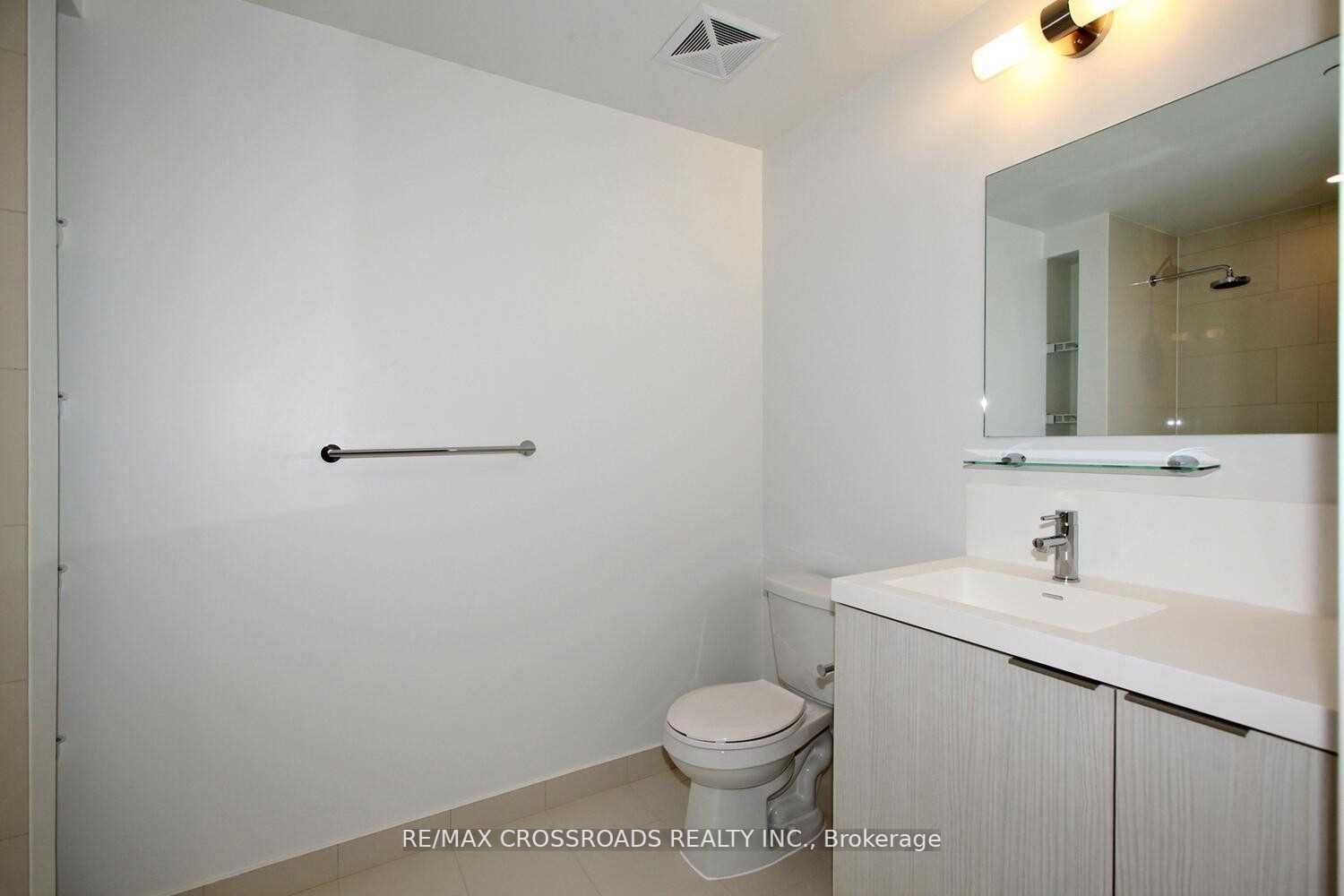 225 Sumach St, #1703