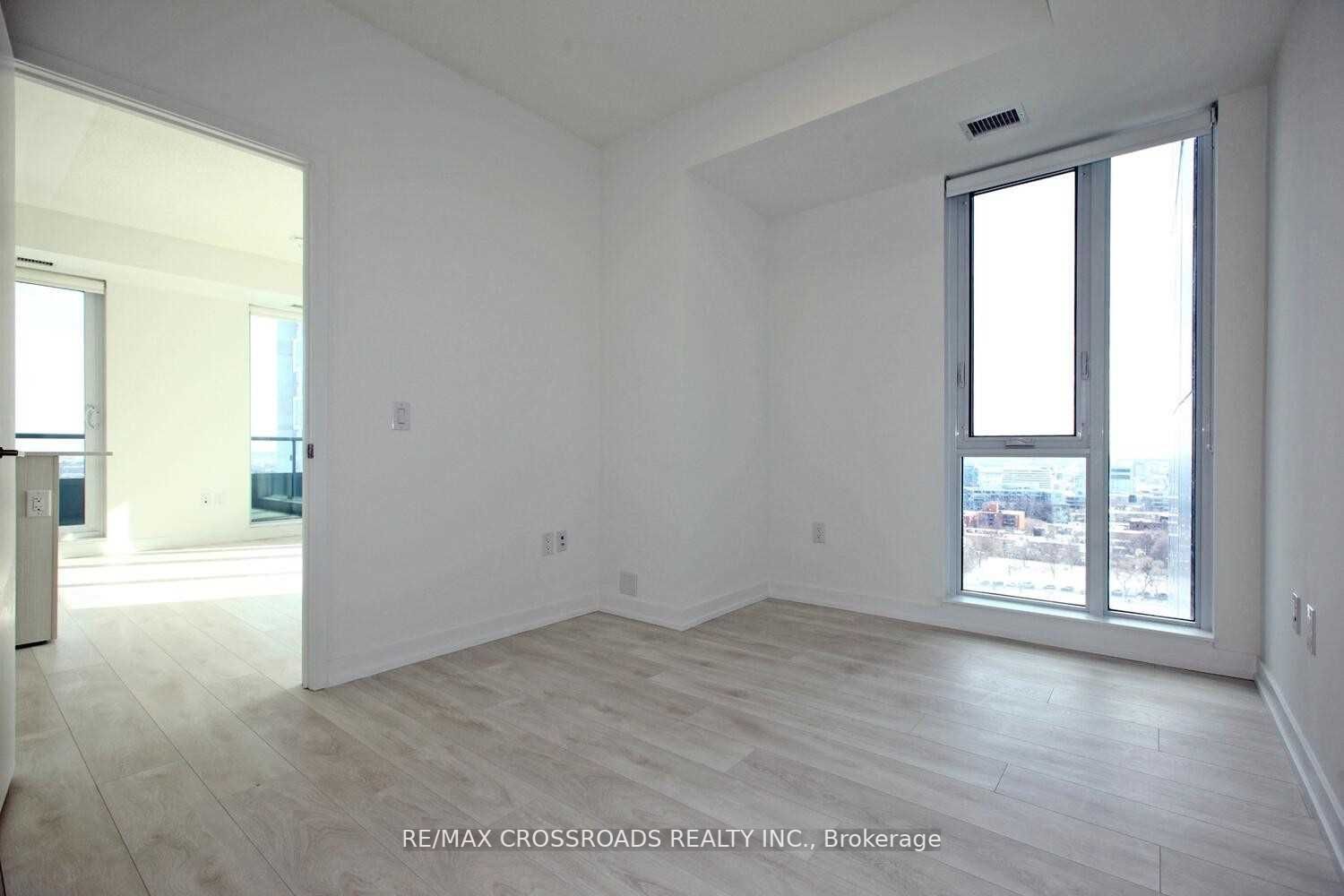 225 Sumach St, #1703