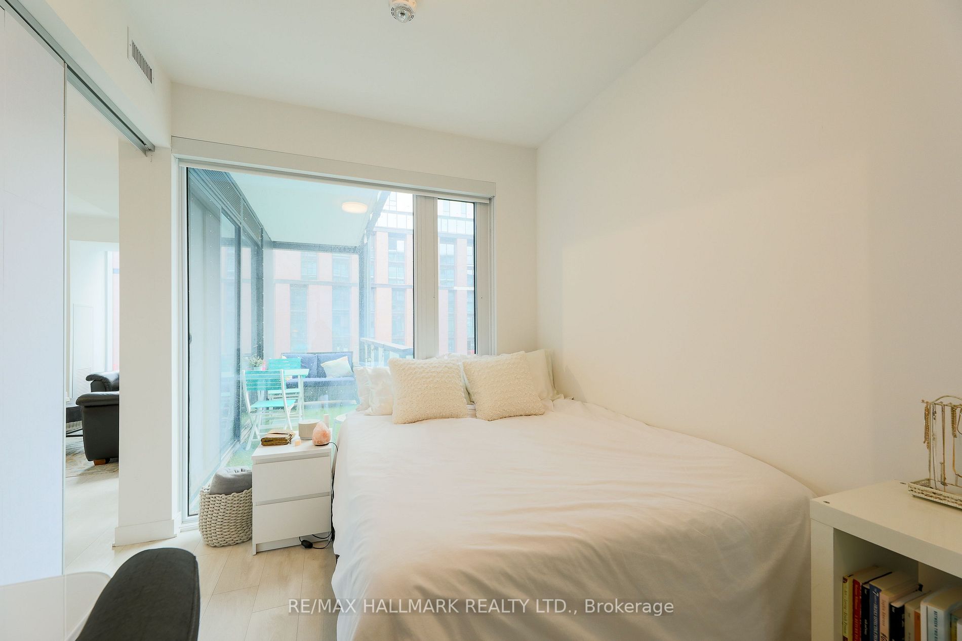 35 Rolling Mills Rd, #S449